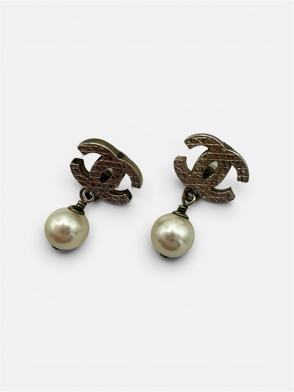 CHANEL Earrings Mini CC Motif Coco Mark Swing Pearl Gold